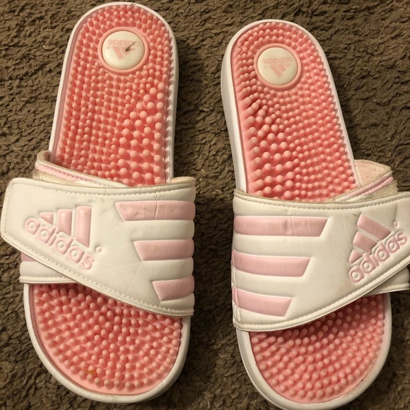slippers adidas